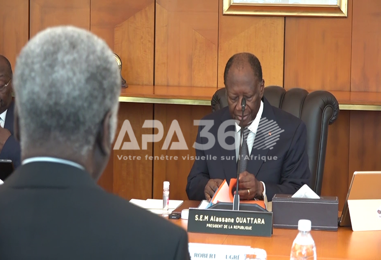 COTE D'IVOIRE : le nouveau gouvernement Alassane Ouattara trace la feuille de route