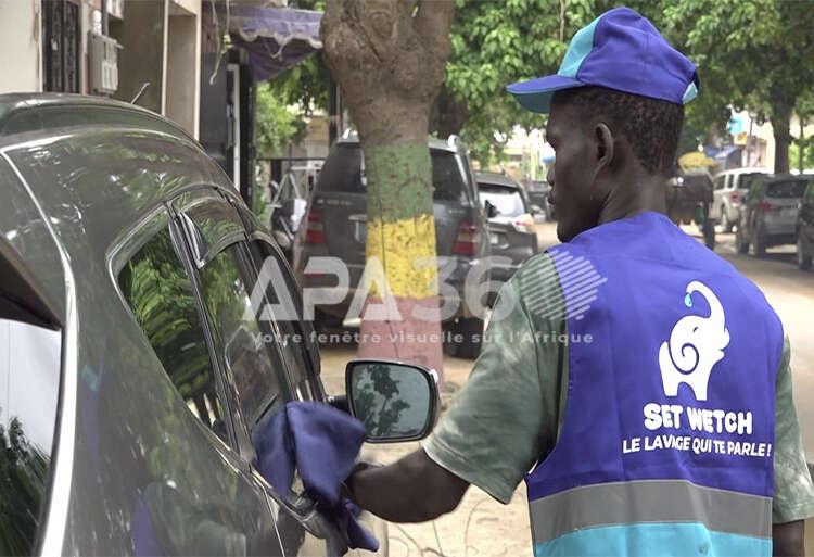 Dakar : le lavage auto face au stress hydrique