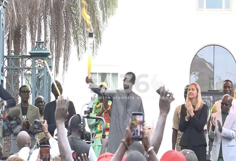 Sénégal/JOJ : le président de la République reçoit la flamme olympique